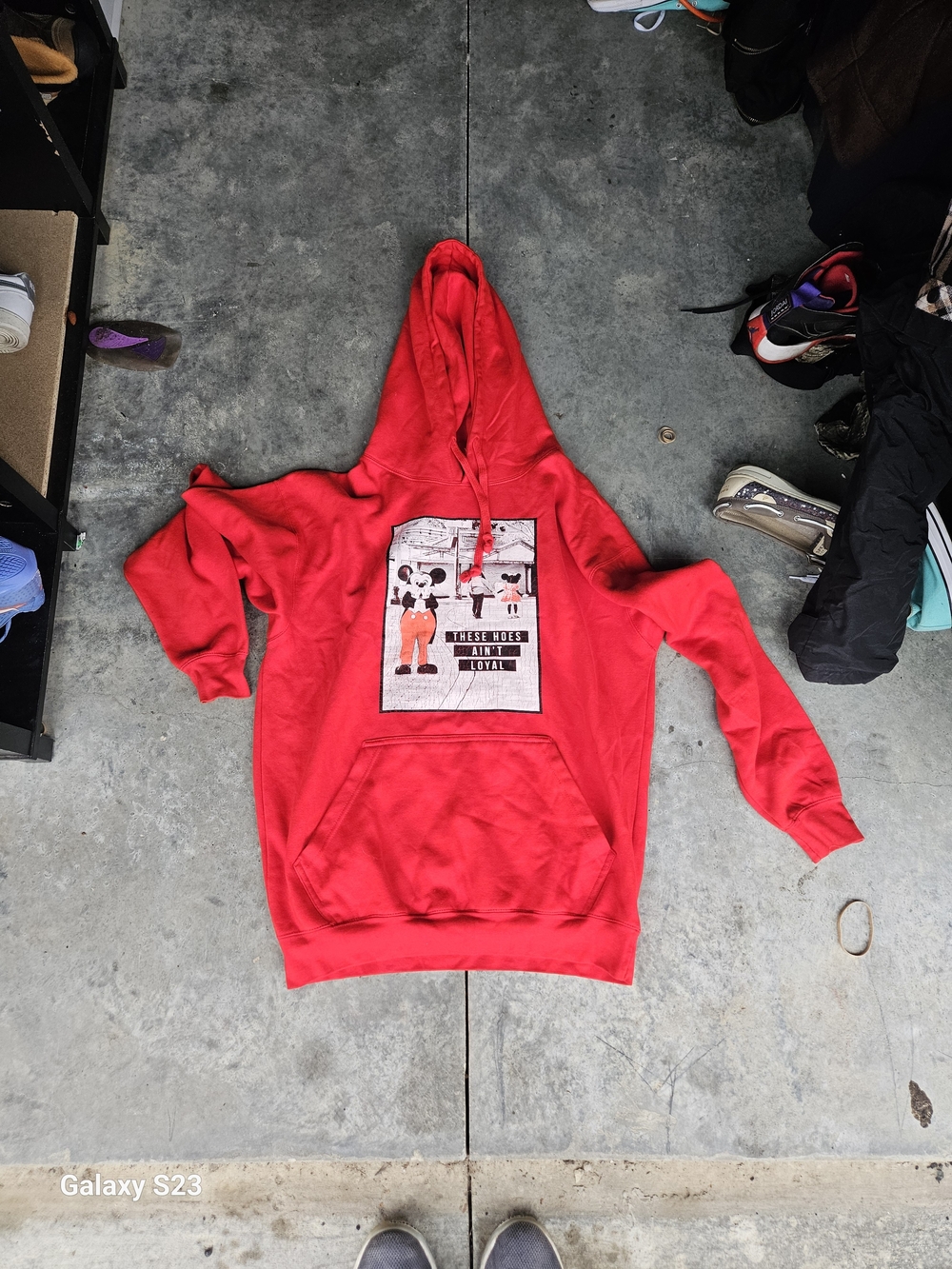 These Hoes Ain’t Loyal Mickey Minnie Graphic Red Hoodie XL Streetwear